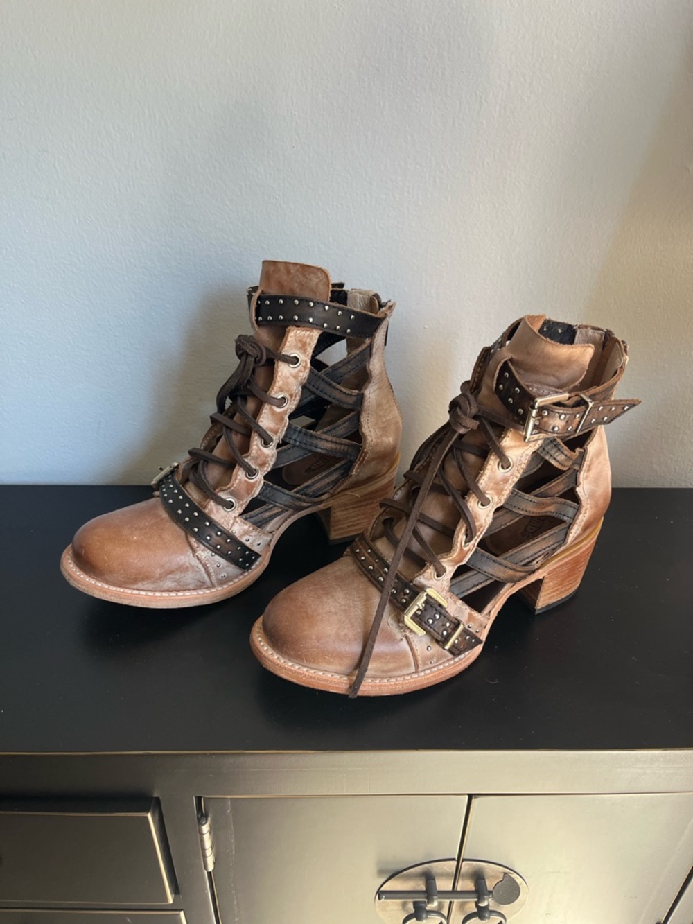Freebird Cheyenne Taupe Multi - Picture 2 of 5
